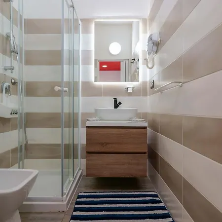 Mirabilia Golden ゲストハウス ボローニャ