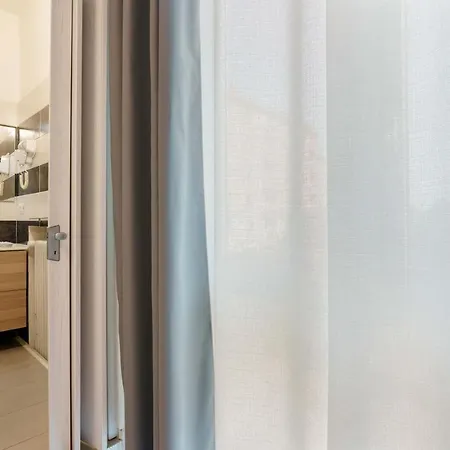 Casa de hóspedes Mirabilia Golden Bolonha